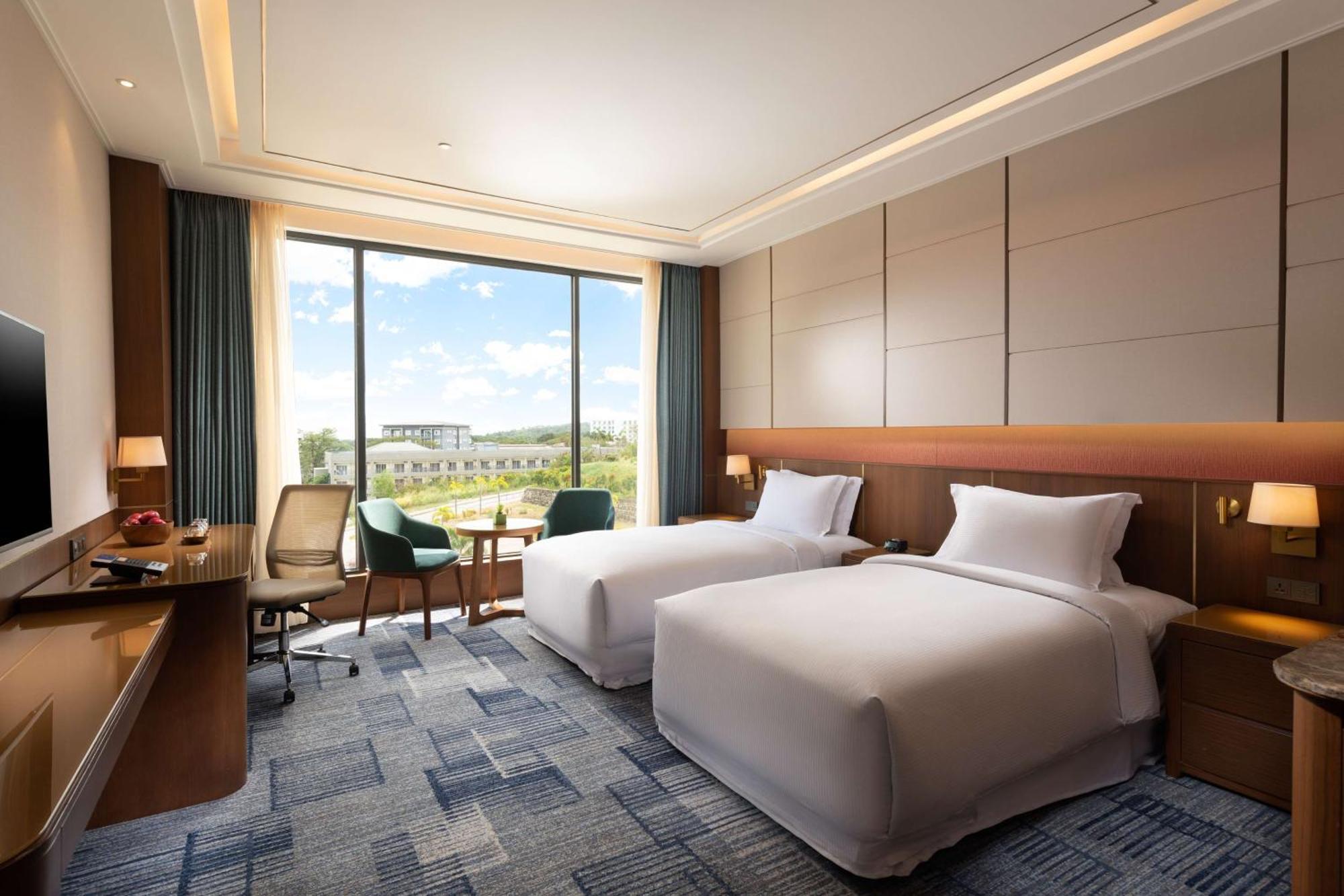 Hilton Clark Sun Valley Resort Clark Field Εξωτερικό φωτογραφία