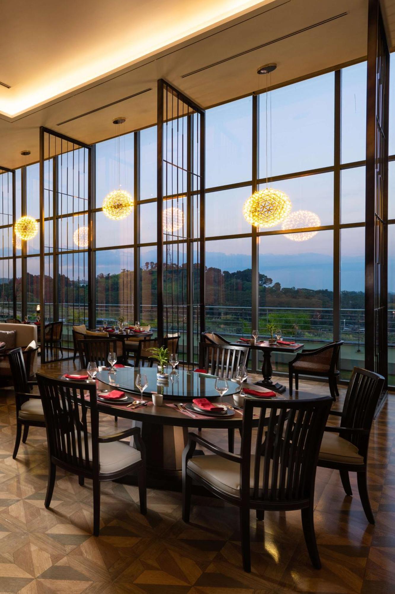 Hilton Clark Sun Valley Resort Clark Field Εξωτερικό φωτογραφία